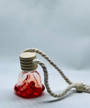 Flower shaped 6 ml car perfume refillable red bottle