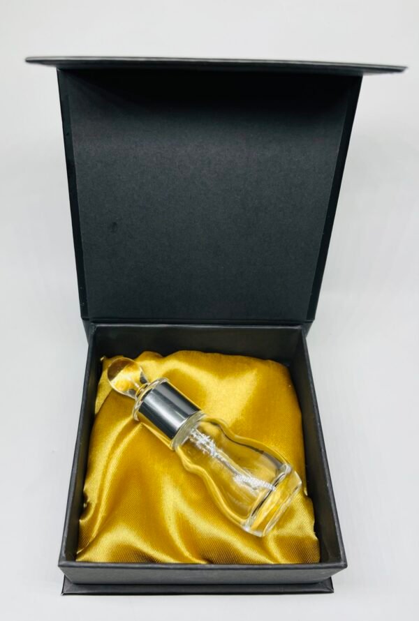 Silver cap ajm style bottle , 12ml